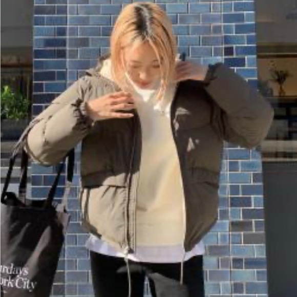 Saturdays New York City | Unisex Oversized Tomo Puffer Jacket in Olive - Picture 2 of 10